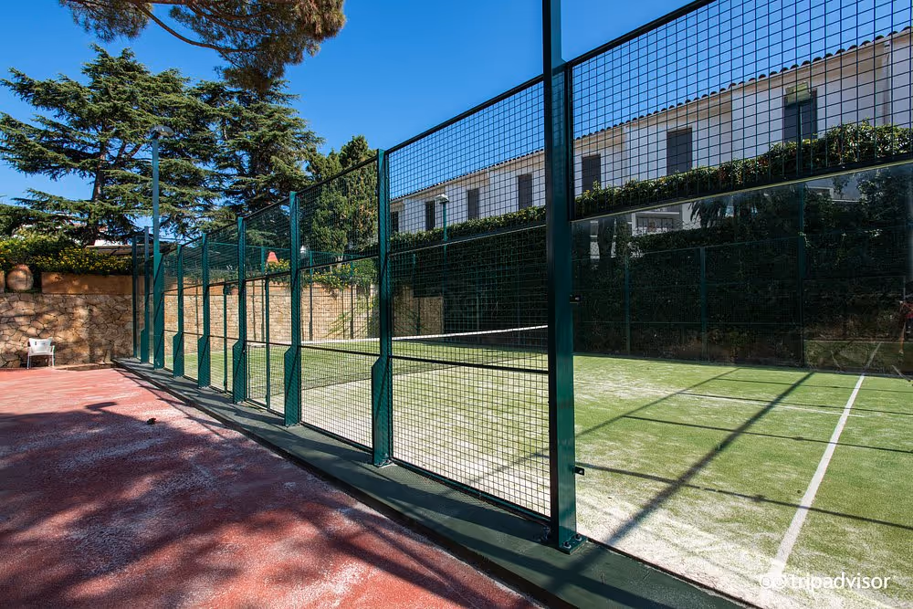 HotelAlga-Spain-1-Catalonia-court2.jpg