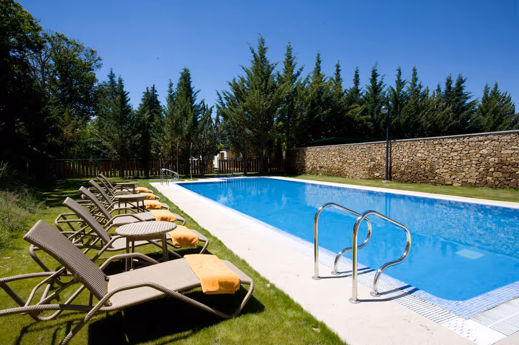 ParadorDePueblaDeSanabria-Spain-1-CastileAndLeón-property2.jpg