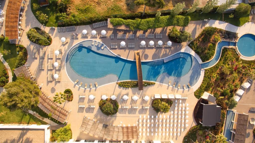 Hotel&SuitesTongaTowerDesign-Spain-2-BalearicIslands-property2.jpg