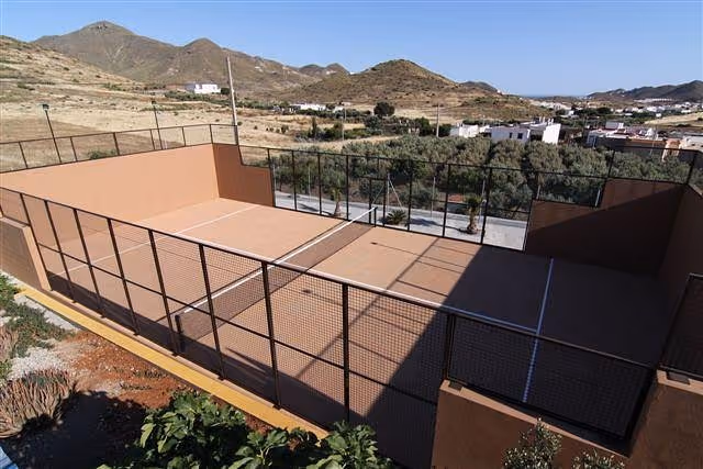 HospederiaRuralLosPalmitos-Spain-1-Andalusia-court1.jpg