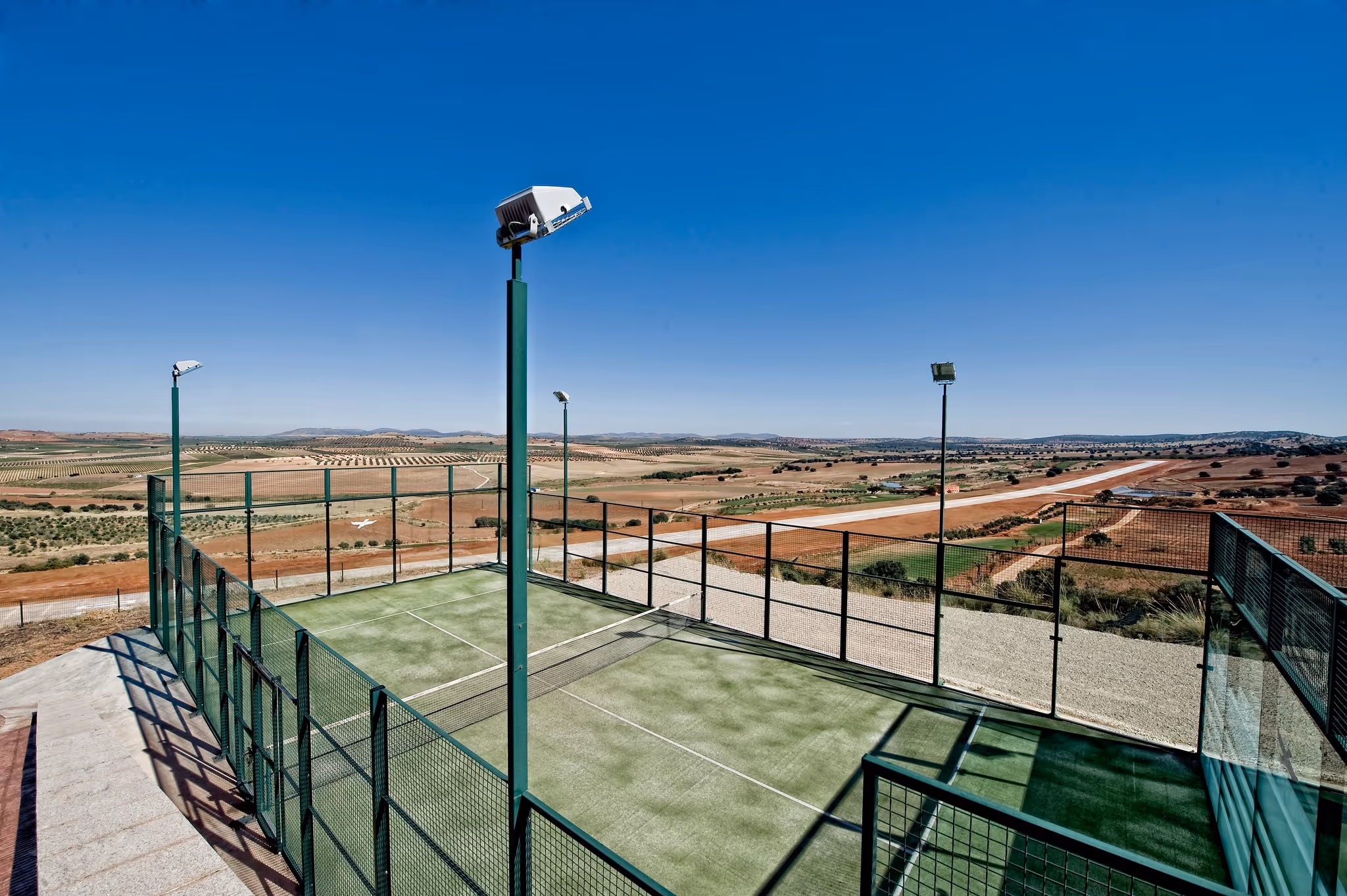 HotelLaCamineraClubDeCampo-Spain-2-CastillaLaMancha-court1.jpg
