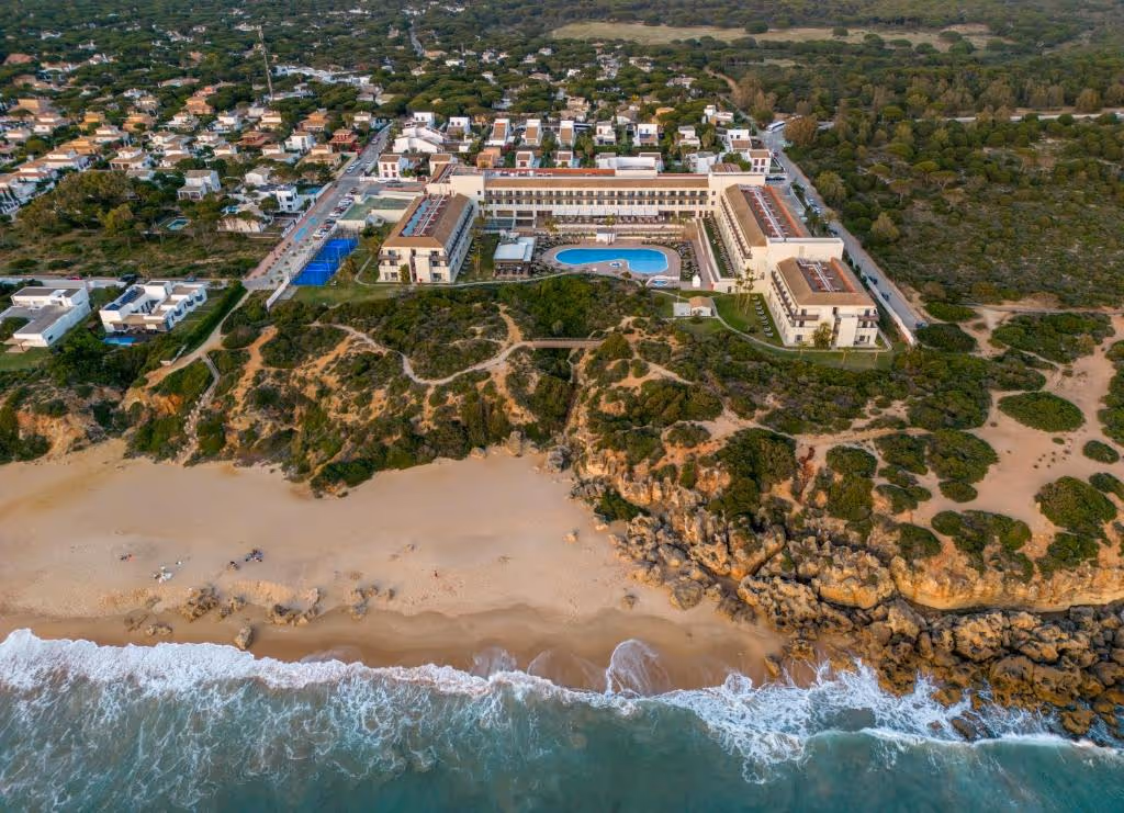 IlunionCalasdeConil-Spain-2-Andalusia-property1.jpg
