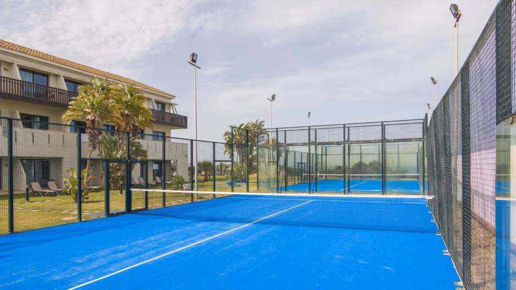 IlunionCalasdeConil-Spain-2-Andalusia-court2.jpg