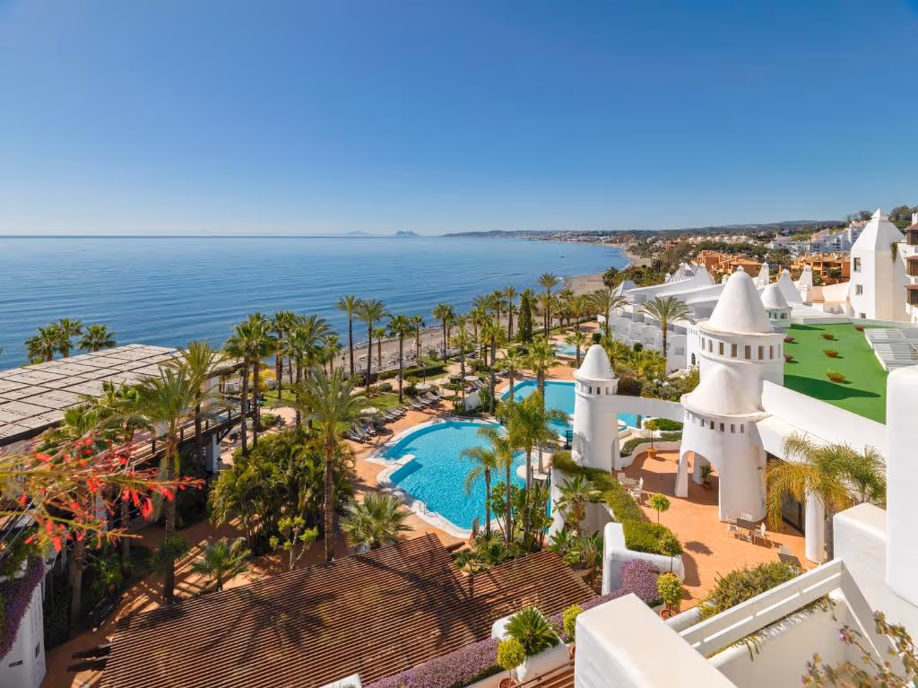 H10EsteponaPalace-Spain-1-Andalusia-property1.jpg