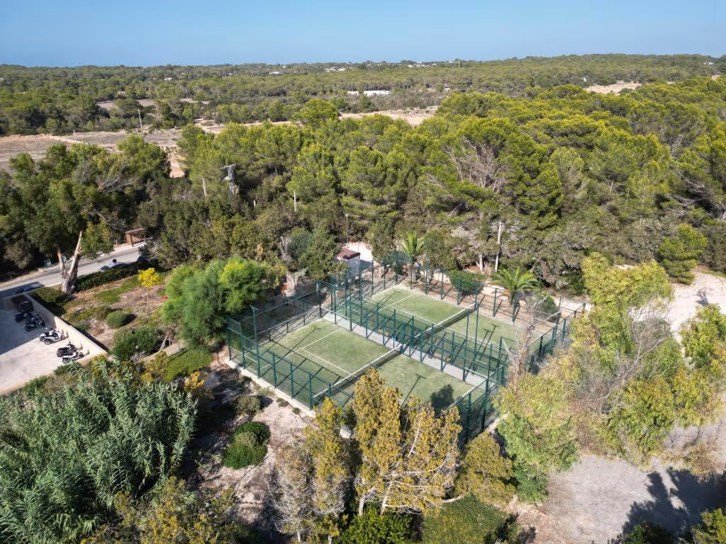 HotelCalaSaona-Spain-2-Balearic-court3.jpg