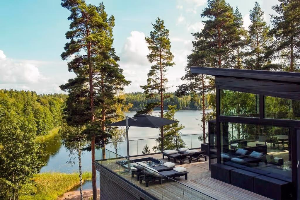 LohjaLakesidePadelVilla-Finland-1-Lohja-property1.jpg