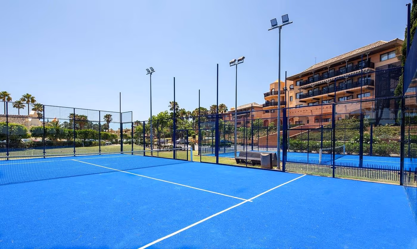 DoubleTreeByHiltonIslantillaBeachGolfResort-Spain-2-Andalusia-court1.jpg
