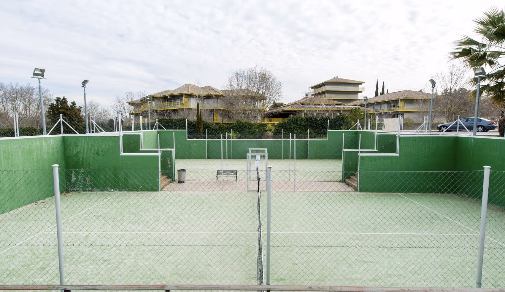 ExeZarzuelaPark-Spain-2-Madrid-court3.png