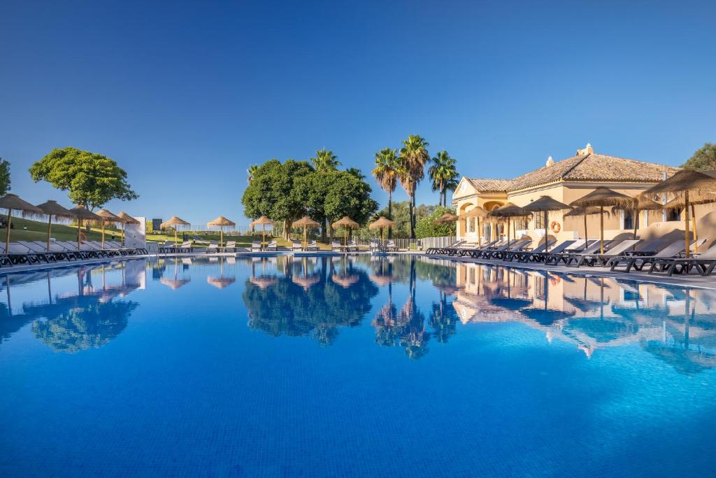 BarcelóMontecastilloGolf-Spain-4-Andalusia-property2.jpg