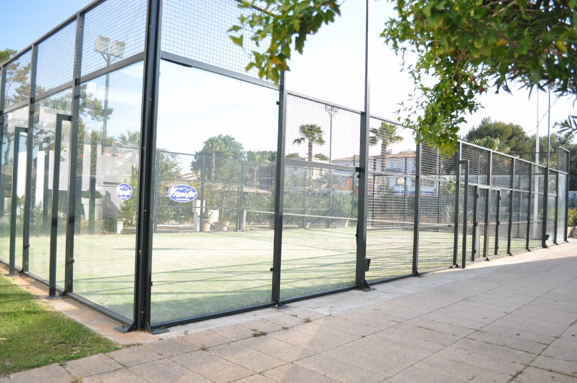 PlayaEsperanzaResortAffiliatedByMeliá-Spain-1-BalearicIslands-court1.jpg