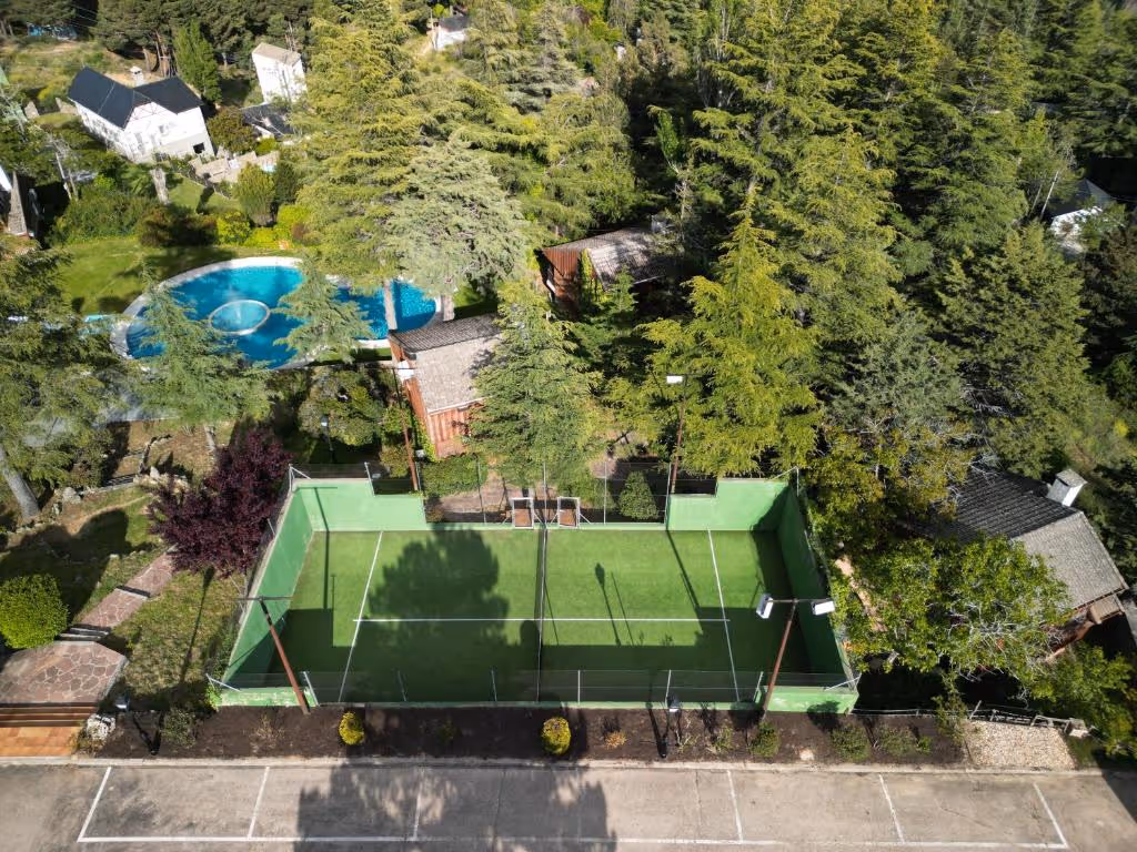 HotelHita"NatureExperience”ForAll-Spain-1-Madrid-court1.jpg
