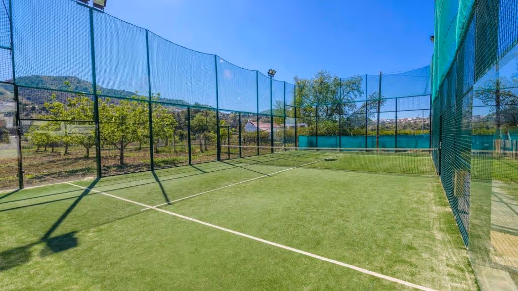 Aromasdeazahar-Spain-1-Andalusia-court2.jpg
