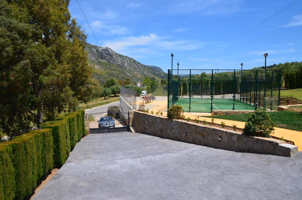 CasaRuralLosCascajales-Spain-1-Andalusia-court3.jpg