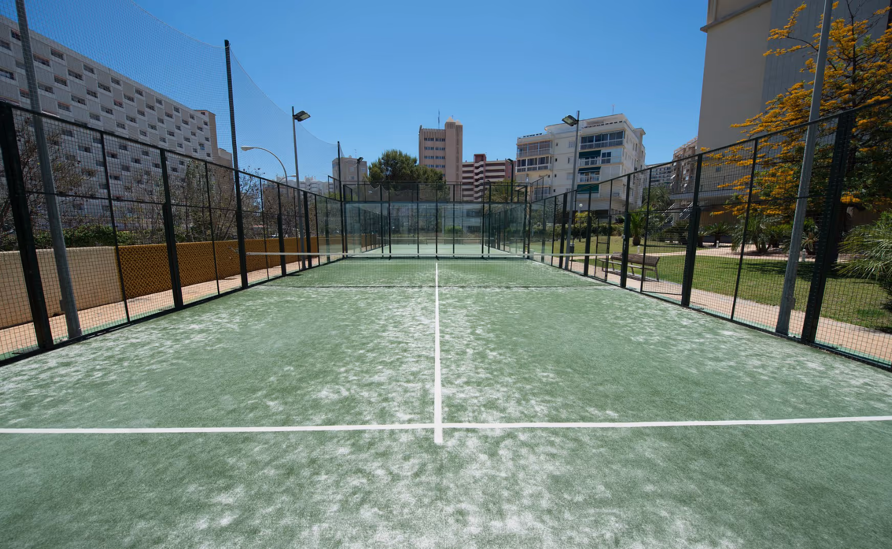 PortAlicanteCity&Beach-Spain-2-ValencianCommunity-court1.png