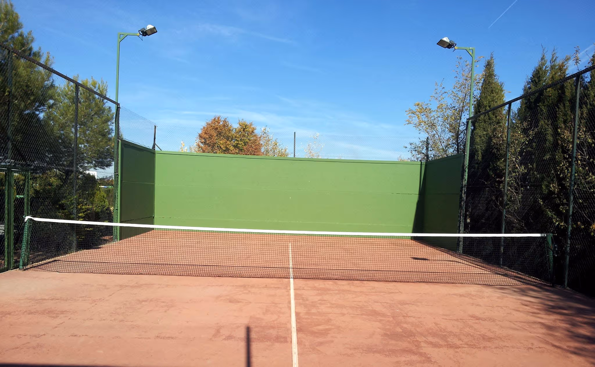 FincaCasadePacas-Spain-1-Castile-LaMancha-court1.jpg
