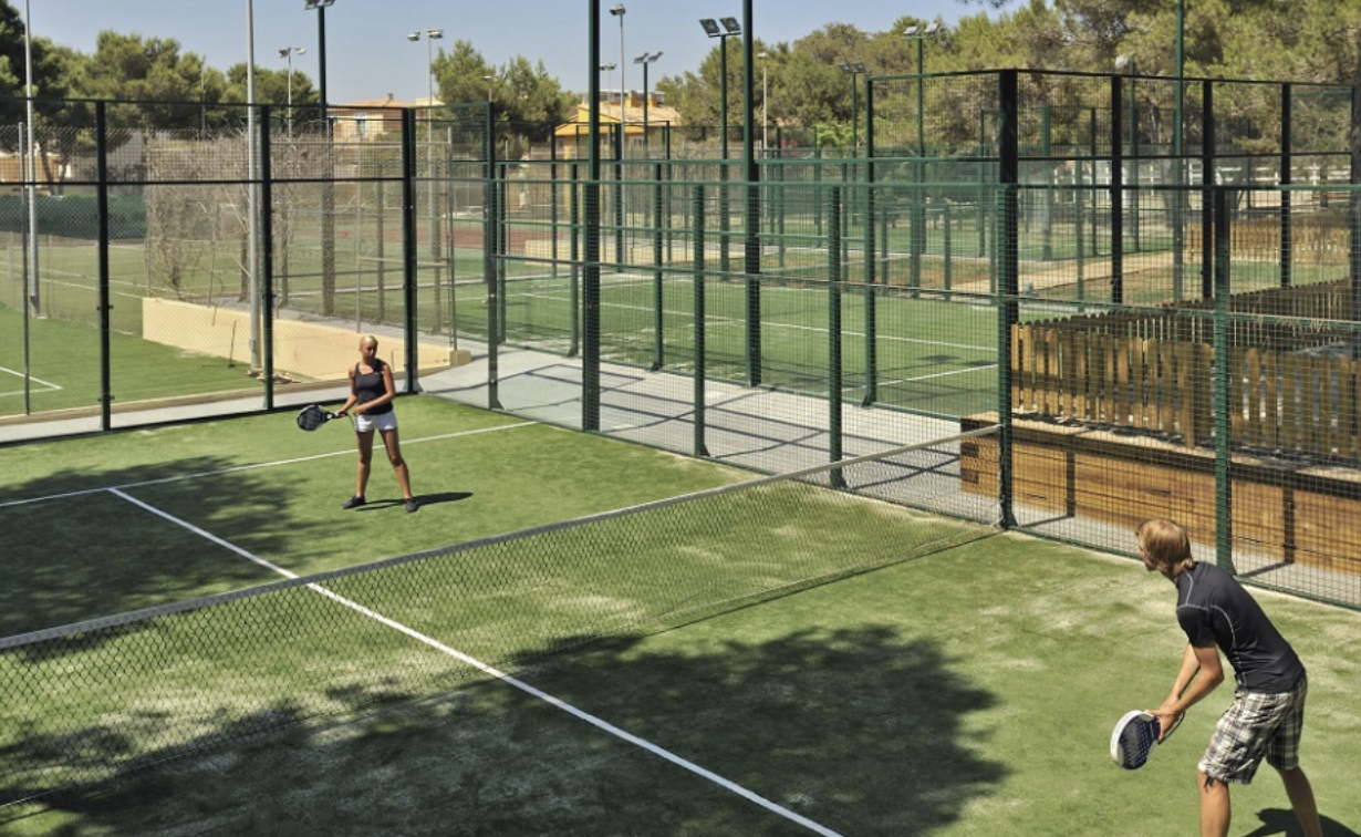 IberostarWavesClubCalaBarcaAllInclusive-Spain-2-BalearicIslands-court3.png
