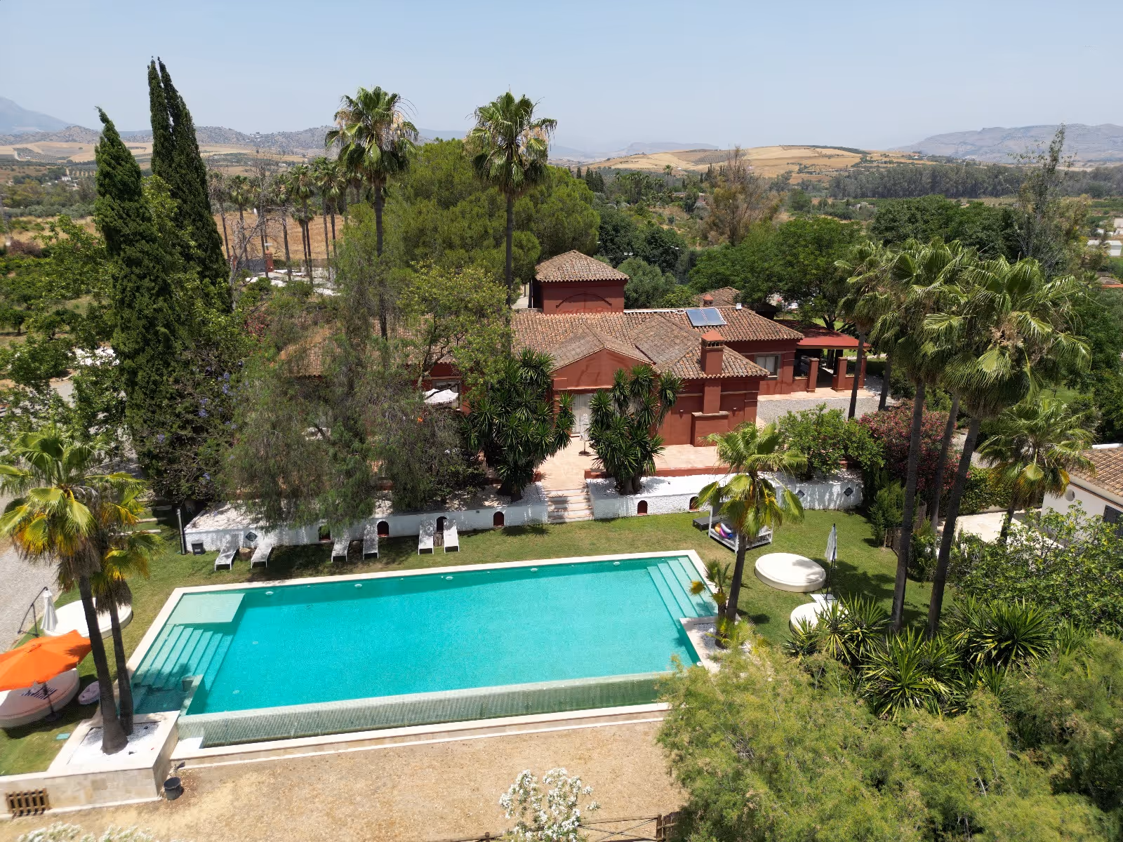 FincaLaFamiliaNaranja-Spain-1-Andalusia-property1.jpg