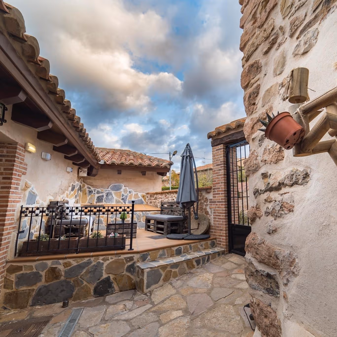 CasaRuralUnSueñoenlaBaronia-Spain-1-Corbalán-property2.jpg