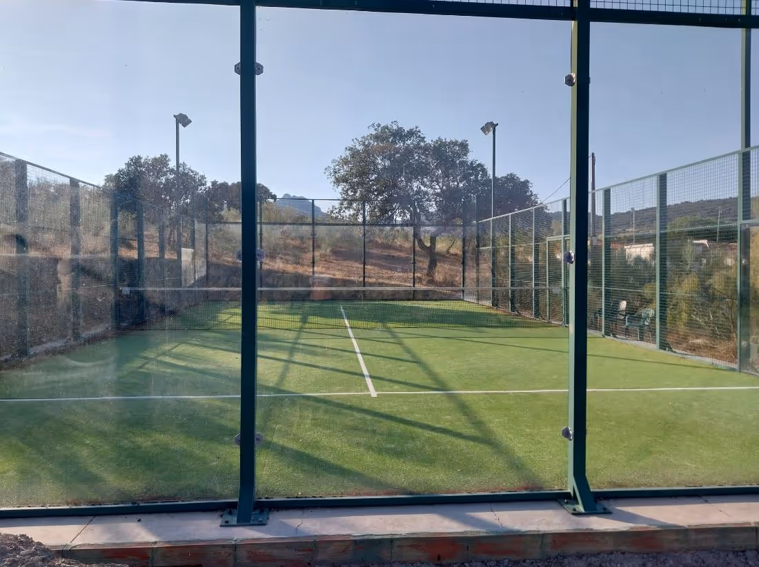 Sierrahornachos-Spain-1-Extremadura-court1.jpg