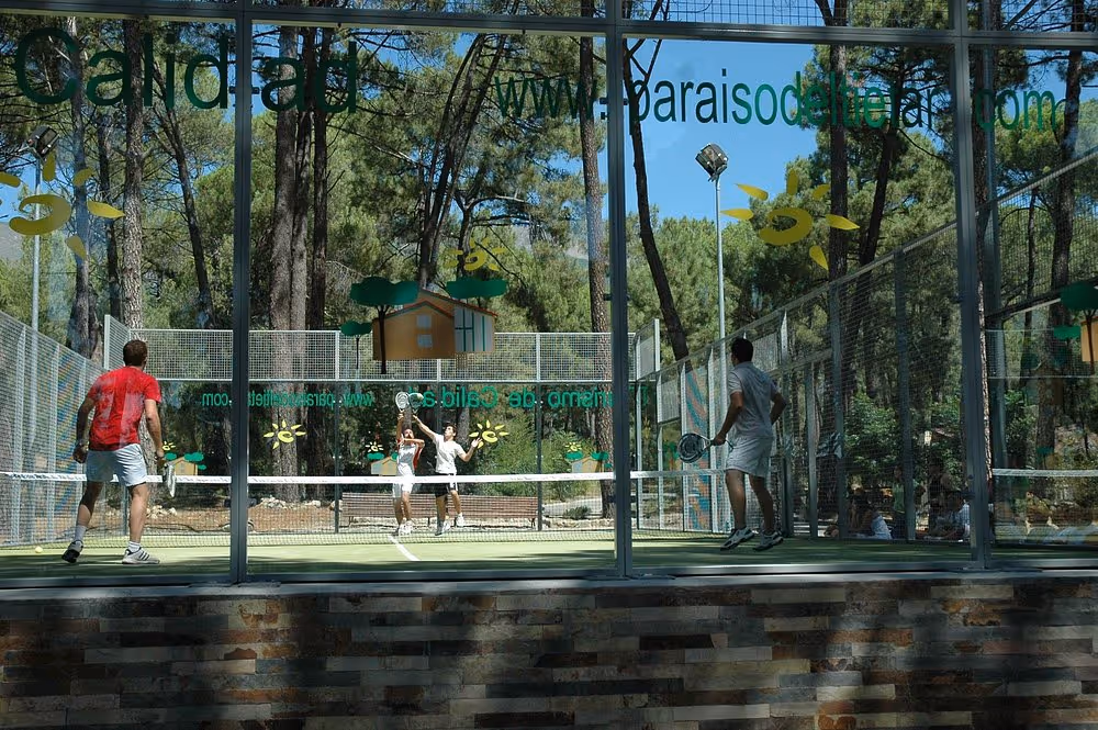ParaísodelTiétar-Spain-1-CastileandLeón-court1.jpg