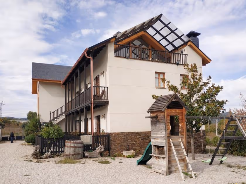 LaPeregrinaHotelruralenelBierzo-Spain-2-CastileandLeón-property1.jpg