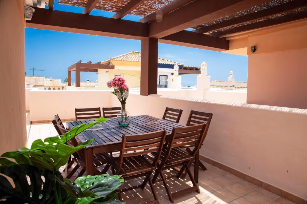 AkutunaFamilyHouseWithPoolGarage&PaddleTennisCourt-Spain-1-Andalusia-property2.jpg