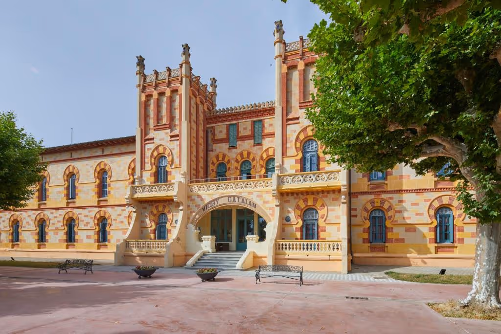 1881HotelBalnearioVichyCatalan-Spain-1-Catalonia-property1.jpg