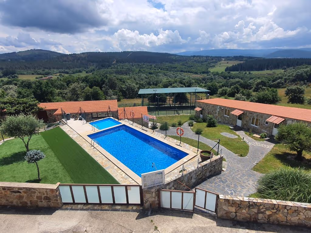 CasaFelisaMarcelle-Spain-2-Galicia-property1.jpg