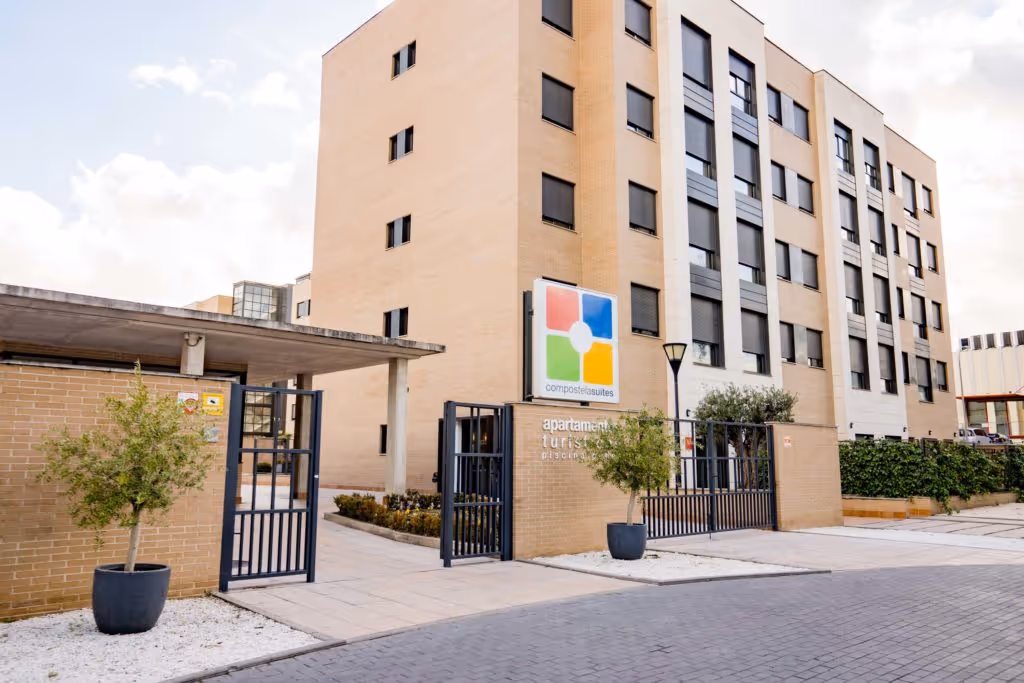 CompostelaSuites-Spain-1-CommunityOfMadrid-property2.jpg