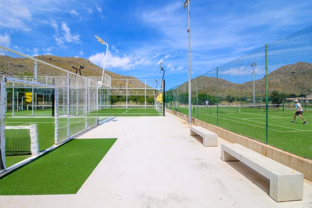 AparthotelDuva&Spa-Spain-5-BalearicIslands-court3.jpg