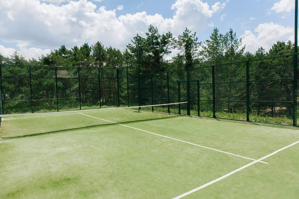 CentroRíoLobos-Spain-2-CastileAndLeón-court1.jpg