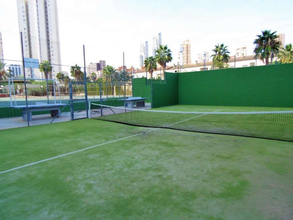 Gemelos22FincasBenidorm-Spain-2-ValencianCommunity-court1.jpg