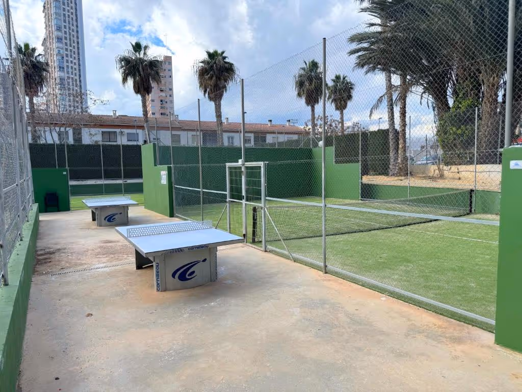 Gemelos22FincasBenidorm-Spain-2-ValencianCommunity-court2.jpg