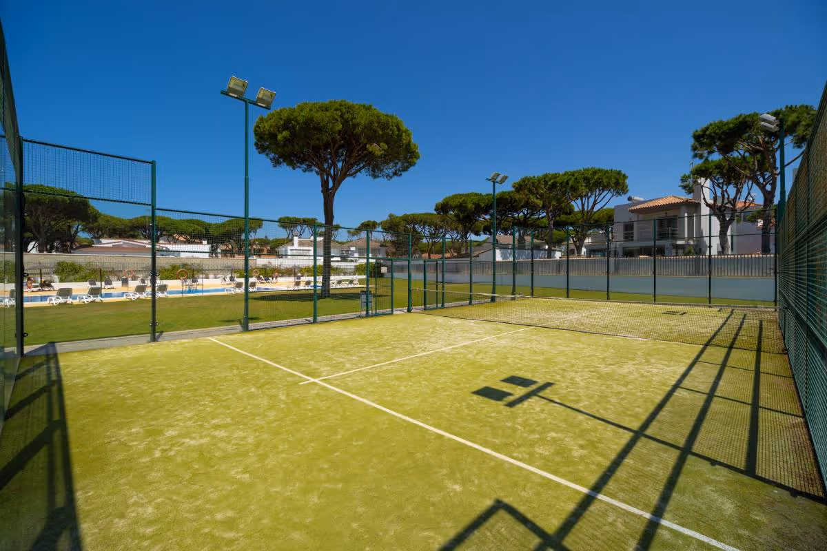 ComplejoAlSur-Spain-1-Andalusia-court1.jpg