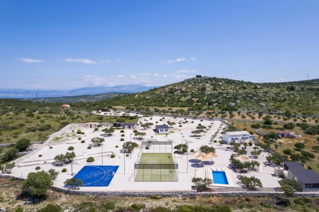 Milna Padel Villa
