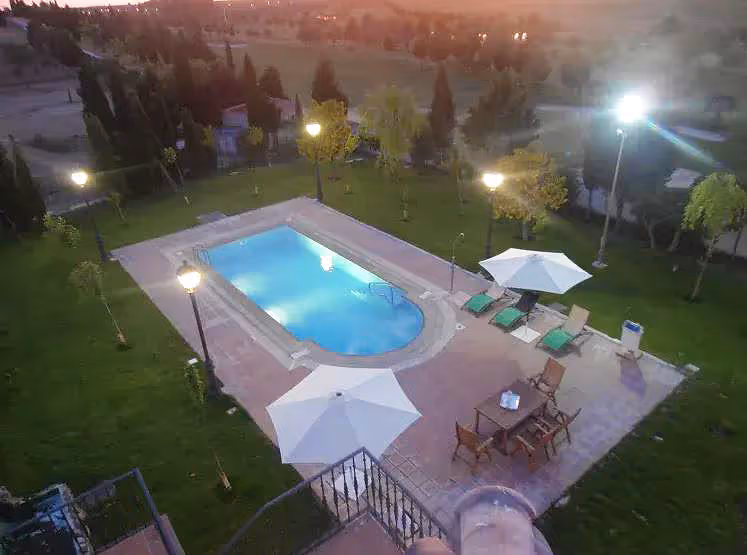 CasaRuralLasAdelfasDeOlveite-Spain-1-Castile-LaMancha-property2.jpg