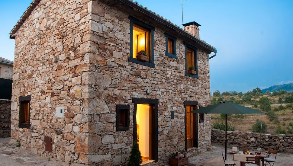 AlVientoAlojamientoTurismoRuralPrádenadelRincón-Spain-2-CommunityofMadrid-property2.jpg