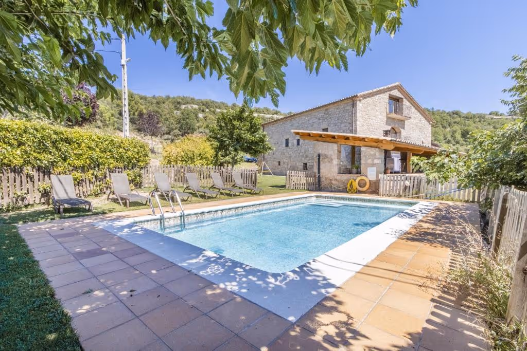 ElPuigDeFonollet-Spain-1-Catalonia-property2.jpg
