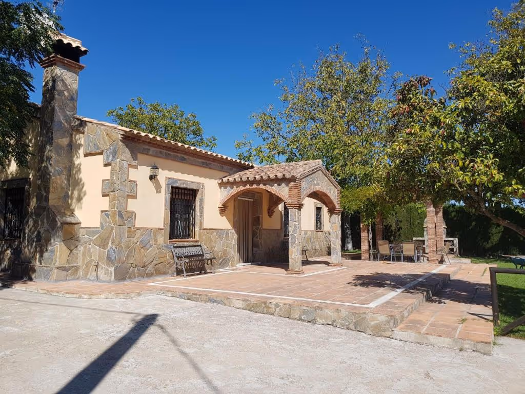 ElNogal-Spain-1-Andalusia-property1.jpg