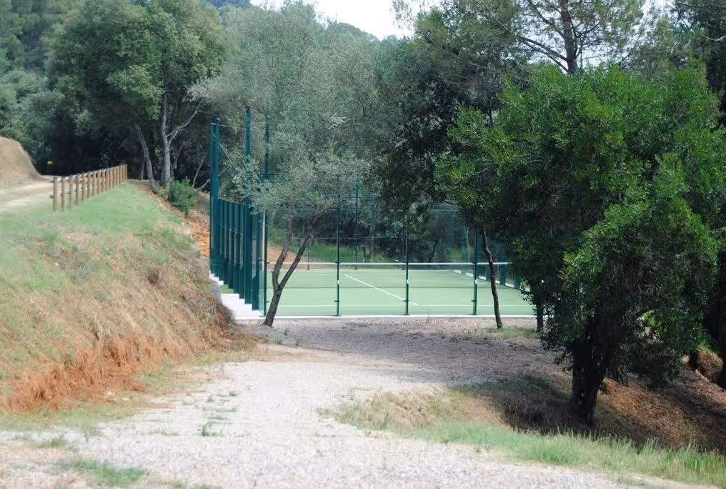 CanCua-Spain-1-Catalonia-court2.jpg