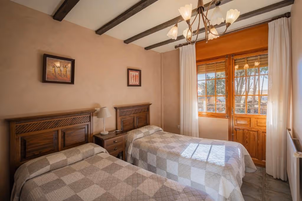 CasaVillaGómez-Spain-1-CastileandLeón-property2.jpg