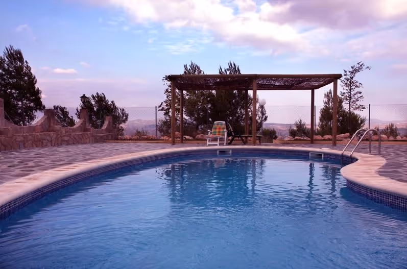 CortijoLosFarolillos-Spain-1-Andalusia-property2.jpg