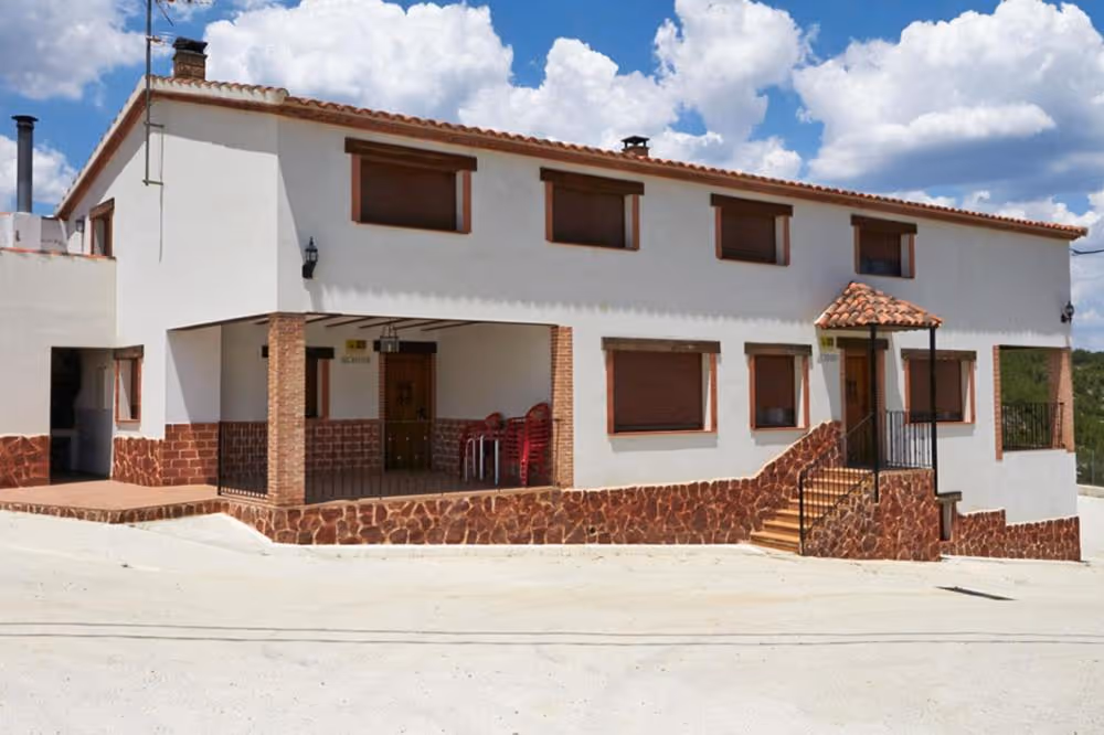 ComplejoRuralLaTejerayElPinico-Spain-1-Castile-LaMancha-property1.jpg