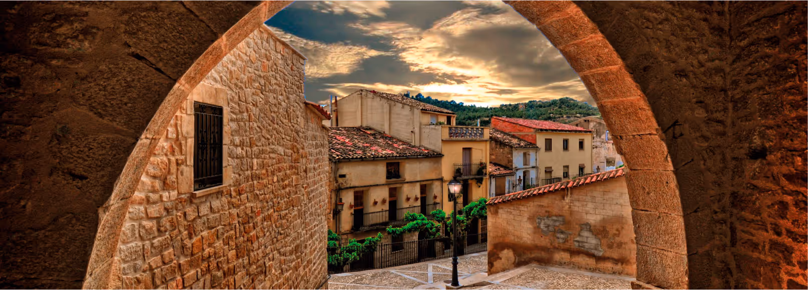 casas-rural-calaceite-spain-0-padel-courts-aragon-property1.jpg