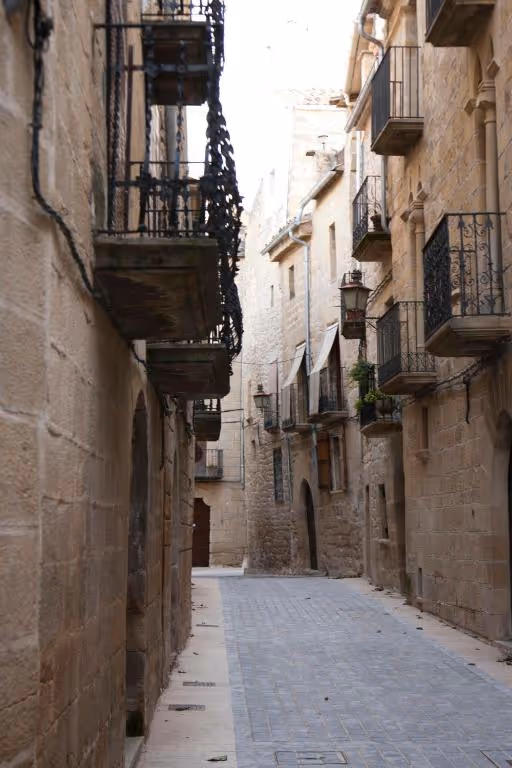 casas-rural-calaceite-spain-0-padel-courts-aragon-property2.jpg