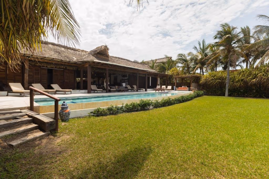 paso-hondo-padel-villa-mexico-1-padel-courts-paso-hondo-property2.jpg
