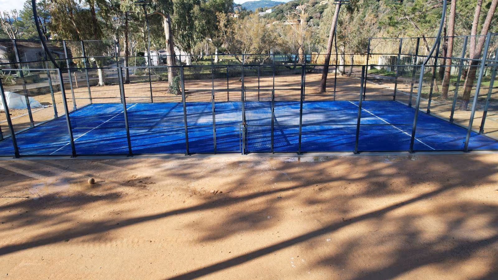 camping-golfo-di-sogno-france-1-padel-courts-corsica-court1.jpg