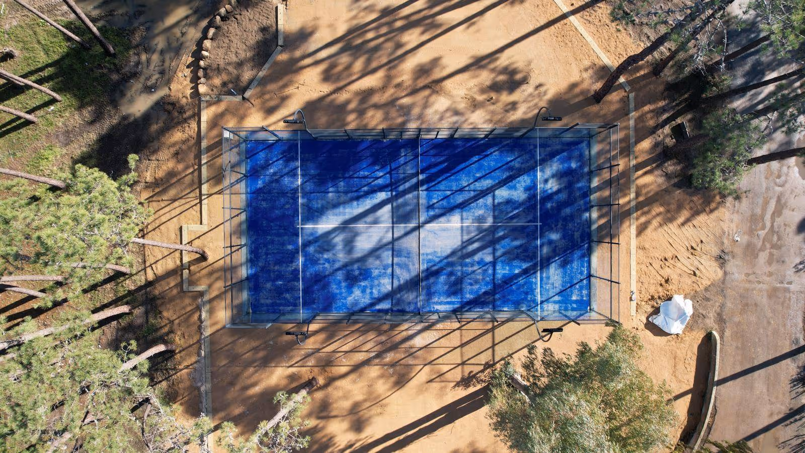 camping-golfo-di-sogno-france-1-padel-courts-corsica-court2.jpg