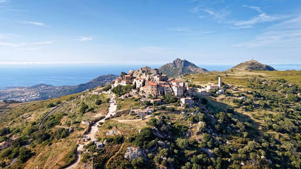 camping-bella-vista-france-1-padel-courts-corsica-property1.jpg