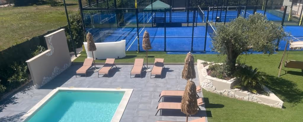 lounge-padel-village-italy-3-padel-courts-nettuno-court1.jpg